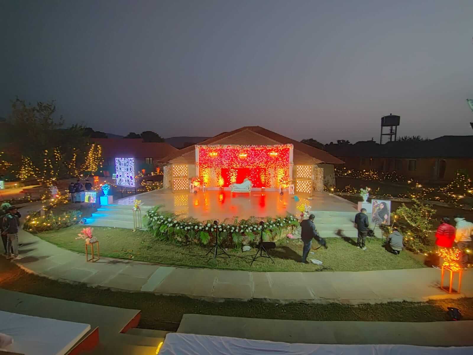 The Earth at Ranthambore- Open Air Stage, the evenings complete with local folk dance and music to entertain you.